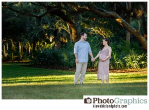 Couple holding hands in grass, Kiawah Island photographer